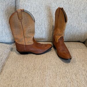 Tony Lama Western Cowboy Boots